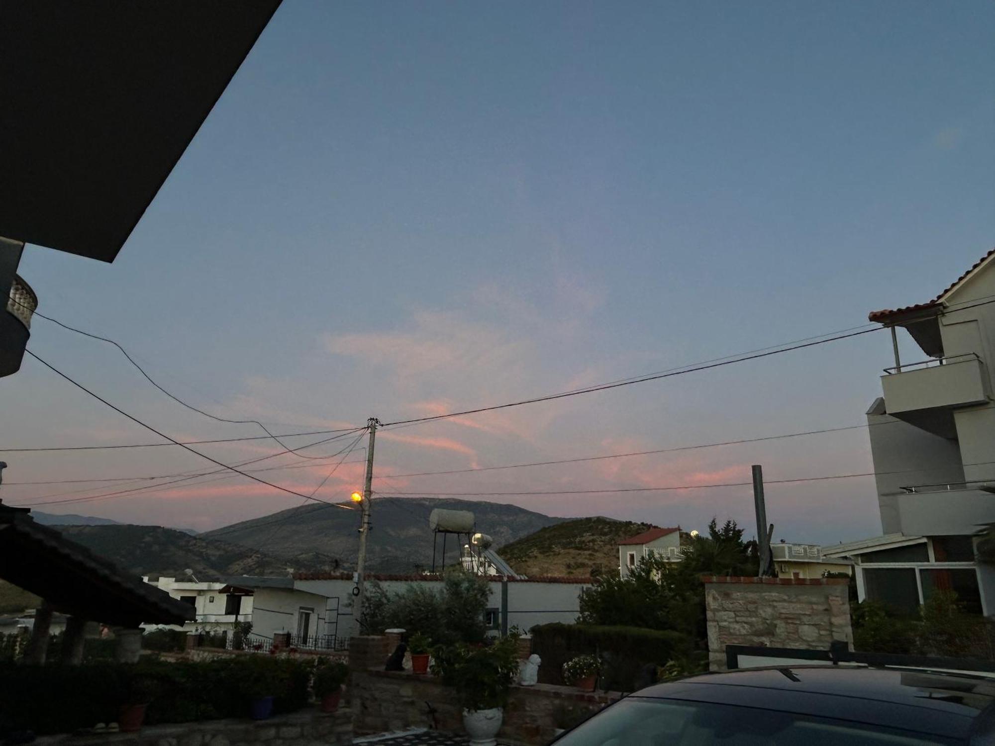 Vila Viktori クサミル エクステリア 写真